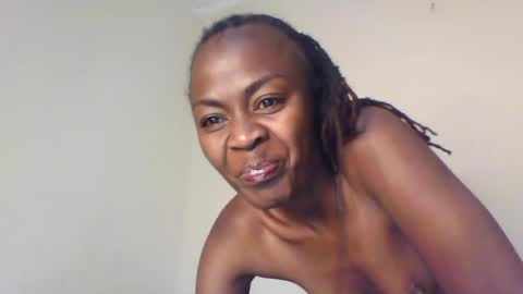 Snapshot of swtebony1 chatting on July 2026 10:48:01 PM ALICIA online show from July 2026 10:48:01 PM