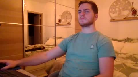 syl092 online show from January 2025 04:28:02 PM