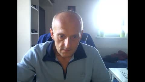 Snapshot of sylverstart92 chatting on January 2025 08:35:01 AM sylverstart92 online show from January 2025 08:35:01 AM