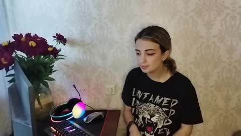 Emily online show from May 2026 02:35:02 PM