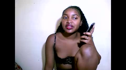 Snapshot of sylviasexy27 chatting on December 2024 08:16:01 AM sylviasexy27 online show from December 2024 08:16:01 AM