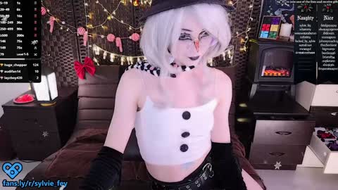 Sylvie online show from December 2024 03:26:02 AM