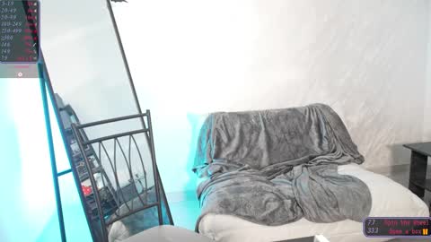 Sylvie online show from February 2026 03:02:01 AM