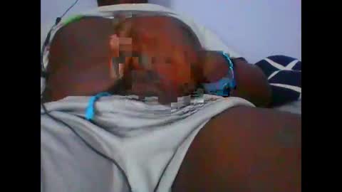 Honeyswit online show from May 2026 12:56:02 PM
