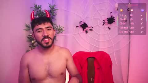 t0ny_wylie online show from October 2025 10:44:02 PM