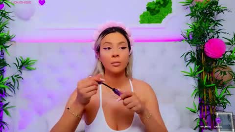 Snapshot of taahiraarabian chatting on September 2025 12:30:01 PM Arianna online show from September 2025 12:30:01 PM