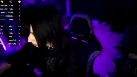 Lina online show from April 2026 06:10:01 PM