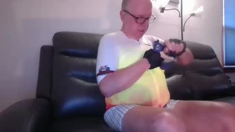 tacrunner66_ online show from October 2025 02:25:02 PM