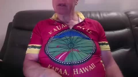 tacrunner66_ online show from October 2025 02:48:02 PM