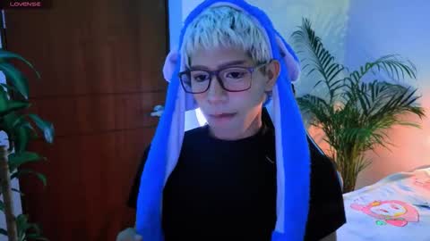 taichi online show from October 2025 02:34:01 AM