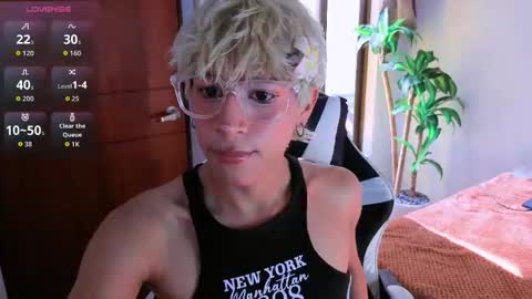 taichi online show from November 2025 07:26:01 PM