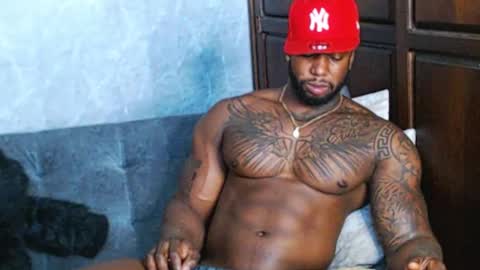 Snapshot of tairontucke chatting on December 2024 06:14:01 AM Tairon Tucke online show from December 2024 06:14:01 AM