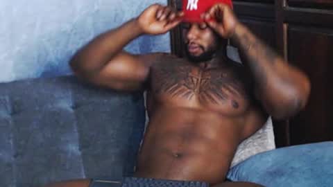 Snapshot of tairontucke chatting on January 2025 12:16:02 AM Tairon Tucke online show from January 2025 12:16:02 AM