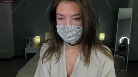 Sasha online show from November 2025 01:38:01 AM