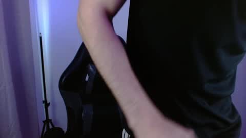 Snapshot of takeru___ chatting on February 2026 04:04:01 PM takeru___ online show from February 2026 04:04:01 PM