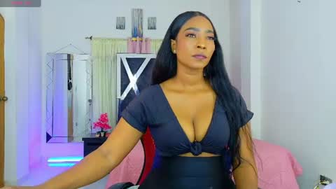 Snapshot of talianamoreno chatting on July 2026 02:50:01 AM taliana modelo independiente online show from July 2026 02:50:01 AM