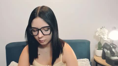 taliasensitive online show from February 2026 06:32:02 AM