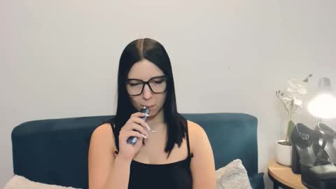 taliasensitive online show from February 2026 10:12:01 AM