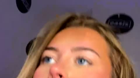 Talia online show from December 2025 06:57:02 PM