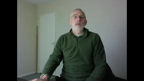 Snapshot of taliesin4321 chatting on December 2024 07:56:01 PM Jack Pierrot online show from December 2024 07:56:01 PM