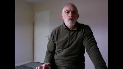 Snapshot of taliesin4321 chatting on December 2024 03:03:01 PM Jack Pierrot online show from December 2024 03:03:01 PM