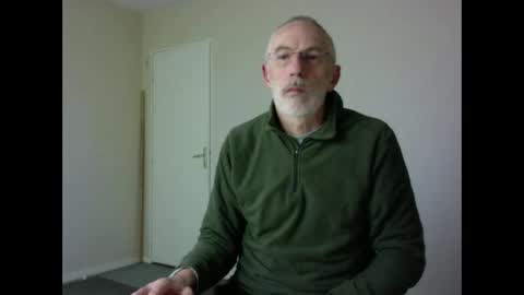 Snapshot of taliesin4321 chatting on December 2024 11:29:01 PM Jack Pierrot online show from December 2024 11:29:01 PM