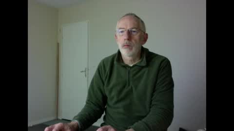 Snapshot of taliesin4321 chatting on January 2025 05:09:01 AM Jack Pierrot online show from January 2025 05:09:01 AM