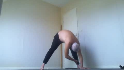 Jack Pierrot online show from November 2025 07:39:01 AM