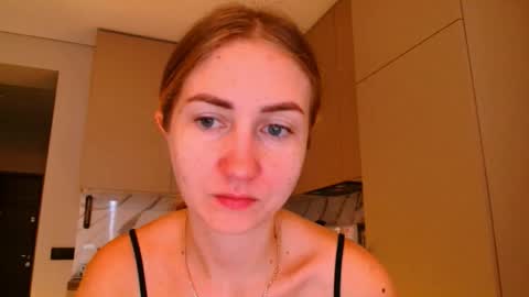  Kira  online show from November 2025 08:14:01 AM