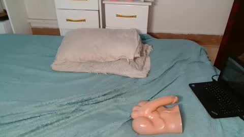 butterflyass online show from January 2026 09:47:02 AM