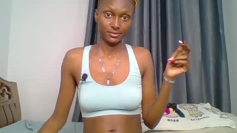 Snapshot of talisha_smiley chatting on June 2026 08:19:01 PM talisha smiles online show from June 2026 08:19:01 PM