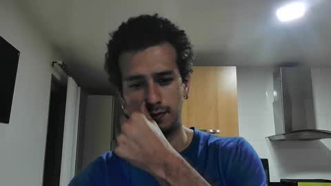 talktome4 online show from December 2025 05:25:01 AM