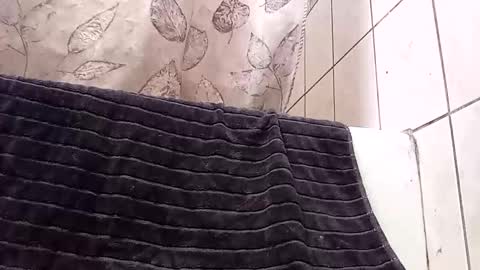 tall6feet7inch online show from December 2025 02:20:02 AM