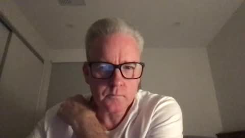 Snapshot of tallandfit000 chatting on January 2025 01:44:02 PM tallandfit000 online show from January 2025 01:44:02 PM