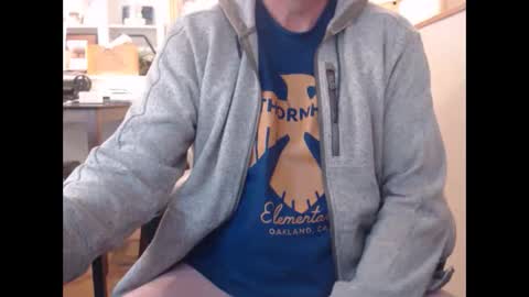 Snapshot of tallguysfbay chatting on September 2025 05:46:02 PM tallguysfbay online show from September 2025 05:46:02 PM