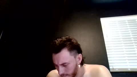 Snapshot of tallhungcloudy chatting on May 2026 02:44:01 PM tallhungcloudy online show from May 2026 02:44:01 PM