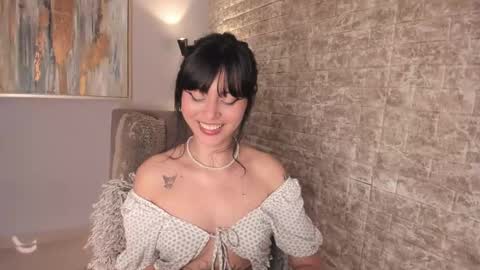 Tami  online show from February 2025 03:32:01 PM