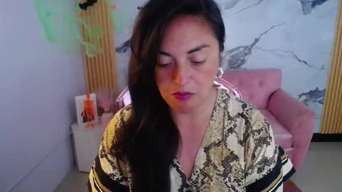 tamara_ch1 online show from October 2025 03:06:01 AM