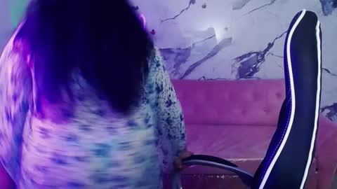 tamara_ch1 online show from October 2025 10:56:02 PM