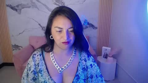 tamara_ch1 online show from November 2025 11:41:01 AM