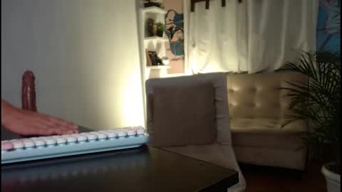 Snapshot of tamara_daniels chatting on February 2025 02:30:01 AM Tamara online show from February 2025 02:30:01 AM