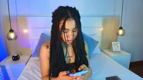 Tamara  online show from December 2025 02:36:02 PM