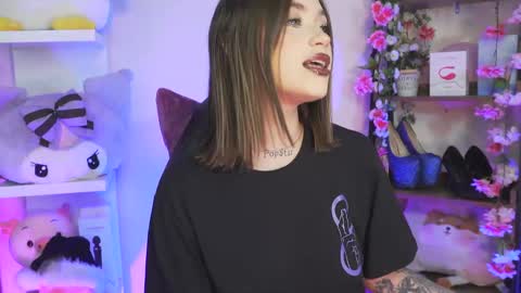 Cami 3 online show from January 2025 04:17:01 PM