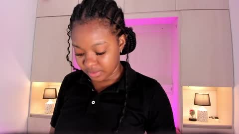 Tami online show from January 2025 11:37:02 AM