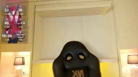 Tami online show from November 2025 09:48:02 PM