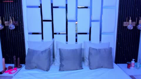 Tamhy online show from January 2025 08:31:02 PM