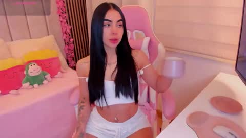 Snapshot of tammy_w chatting on January 2026 06:34:01 PM Tammy online show from January 2026 06:34:01 PM