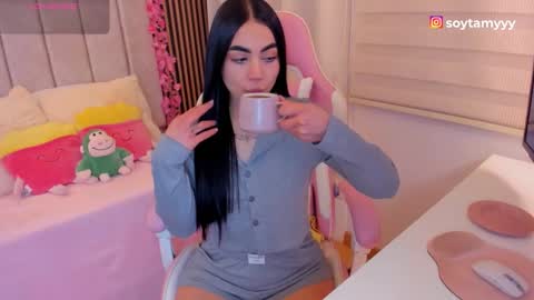 Snapshot of tammy_w chatting on January 2026 06:01:01 PM Tammy online show from January 2026 06:01:01 PM