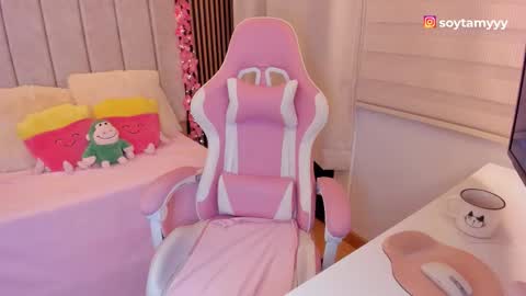 Snapshot of tammy_w chatting on February 2026 04:59:01 PM Tammy online show from February 2026 04:59:01 PM