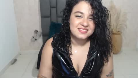 tammycooperr online show from January 2025 06:03:01 AM